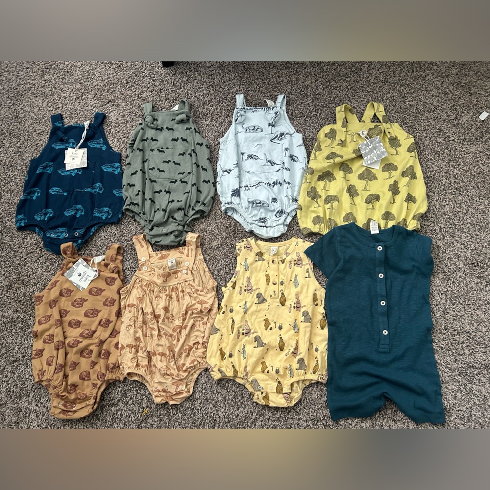 Lots of kate quinn bubble rompers 2T